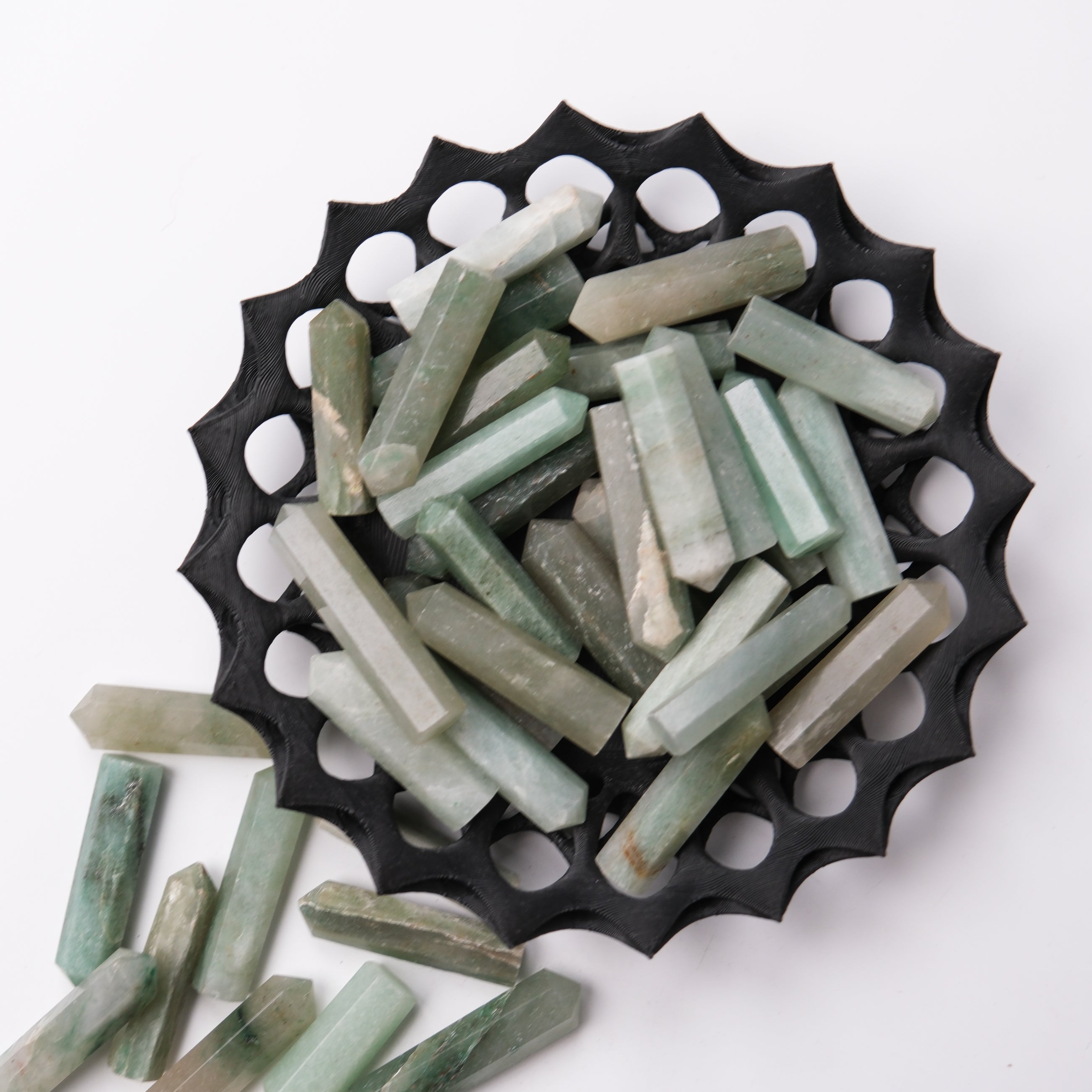 Green Aventurine single gridding point by Noctis Studio, showing a polished crystal tool with vibrant green color and natural stone patterns.