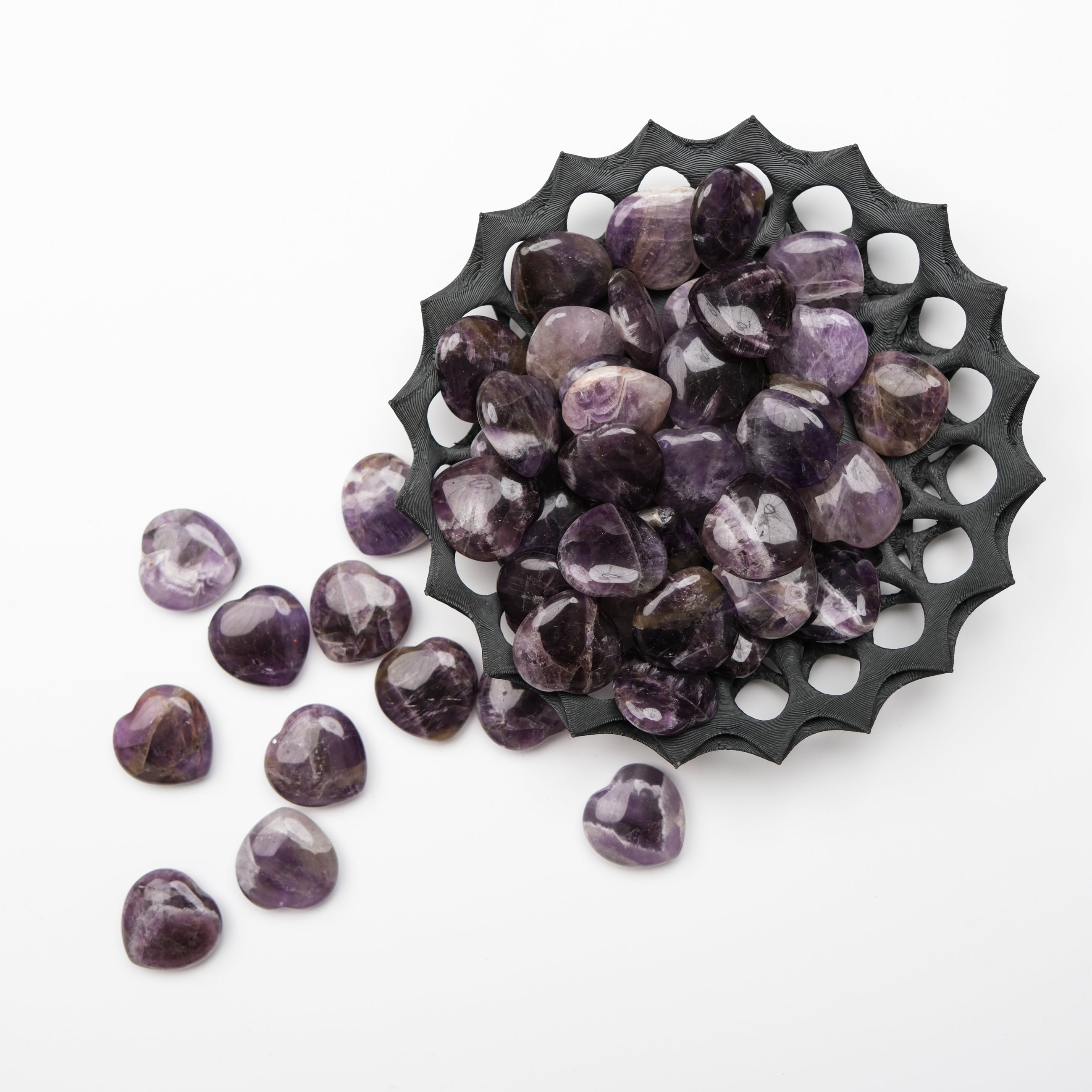 Noctis Studio amethyst mini heart gemstone, smooth purple heart-shaped mineral for jewelry or decorative display.