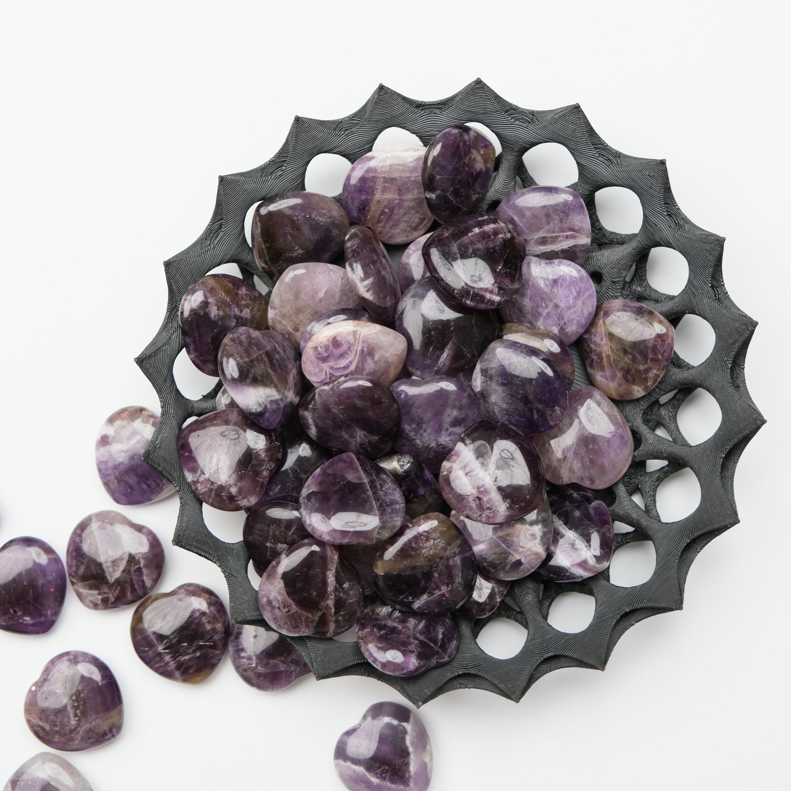 Amethyst mini heart sculpture by Noctis Studio, detailed purple gemstone heart with smooth polished surface.