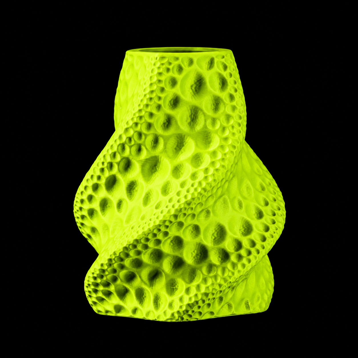 Modern Machine Driftcell Vase with a sleek, minimalist design and smooth ceramic finish.