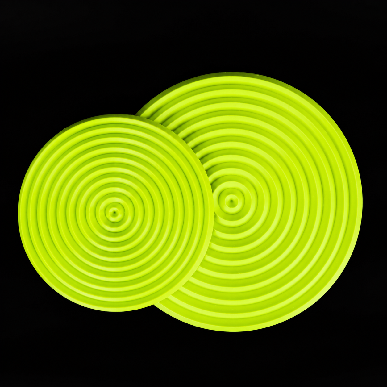 Modern Machine Portal Tray bowl with sleek design, showcasing a ceramic bowl with smooth edges and modern style.