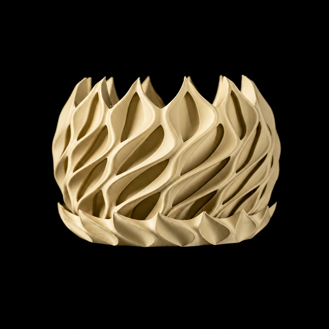 Modern Machine Helix Planter with twisted design, showcasing a stylish and contemporary planter for indoor or outdoor use.
